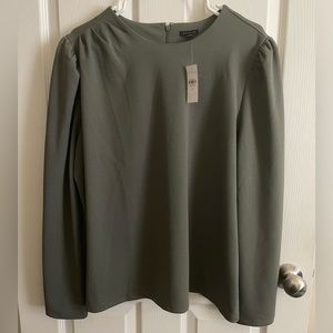 Ann Taylor Pleated Shoulder Puff Sleeve Top